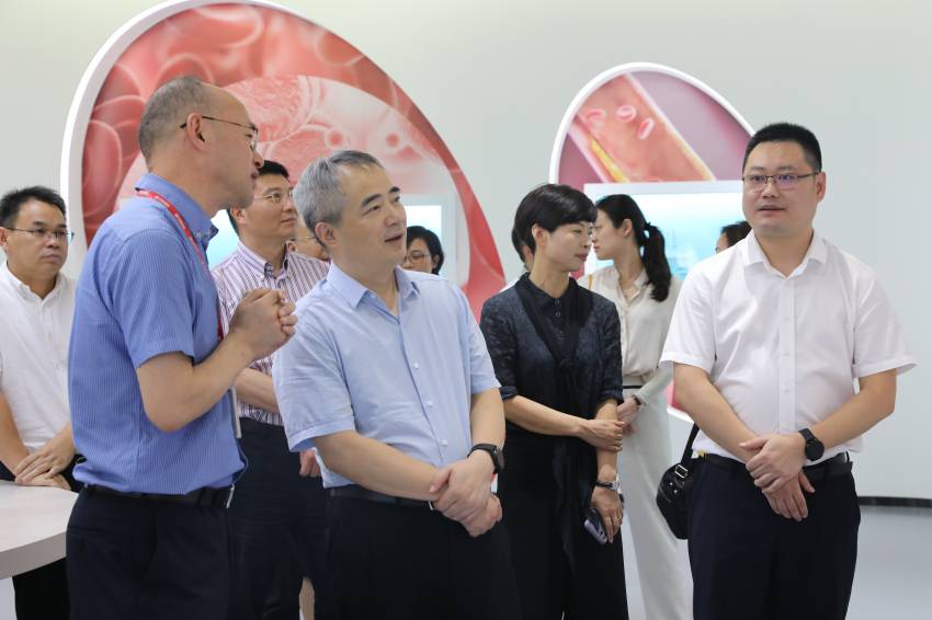 1661474039634551B4xu.jpg 005A1513(1).jpg